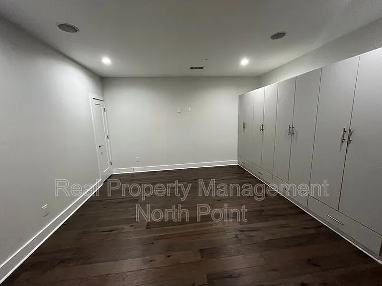 111 Birch St — Photo 35
