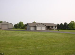 1382 211th Ave, New Richmond, WI 54017