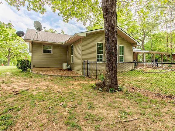 5th image of 23 Winnebago Cir