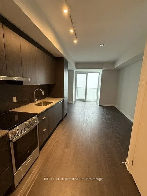 1 bed, $1,925 — Photo 4