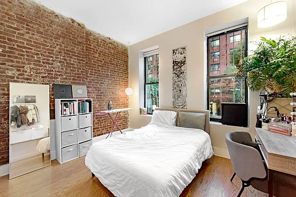 Rented by TorsX Inc | media 3