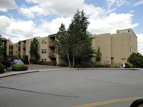 2700 Plumas St #320 Photo 1