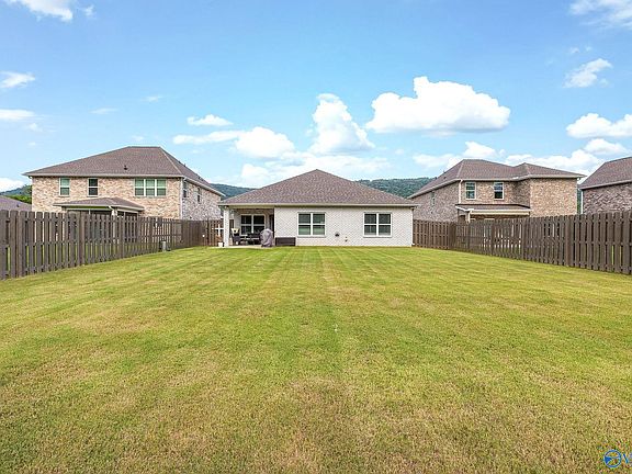 5th image of 1779 Stampede Cir SE