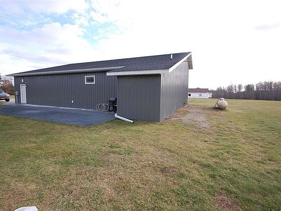 3rd image of 3380 Bella Ln