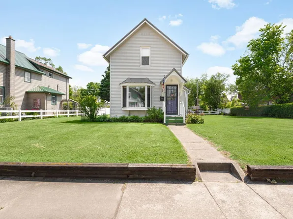 913 Cedar St, Elkhart, IN 46514