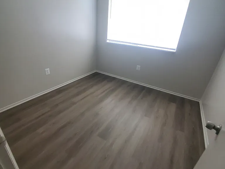 822 Windstream Way — Photo 7