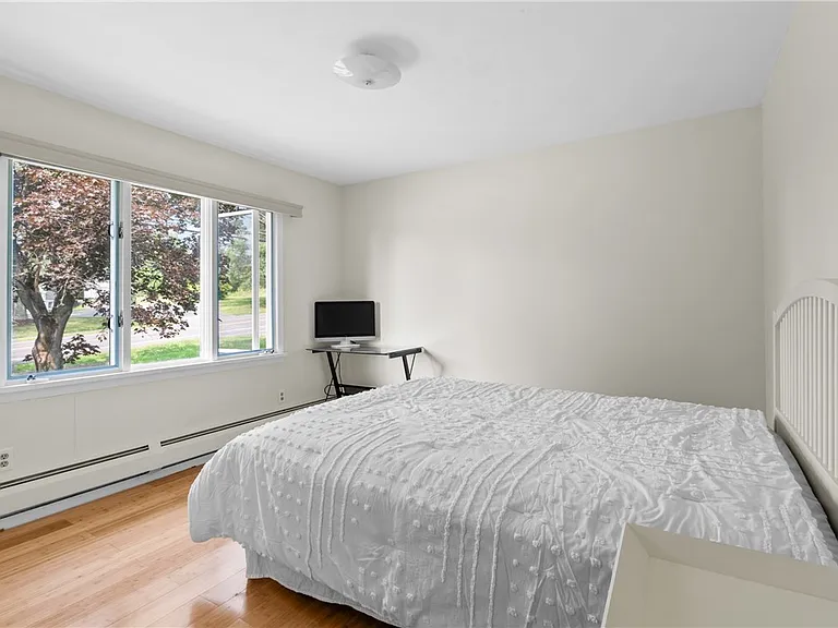 137 Honness Ln — Photo 16