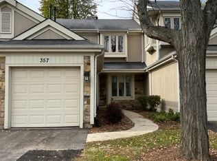 357 Kildeer Ln #357, Deerfield, IL 60015