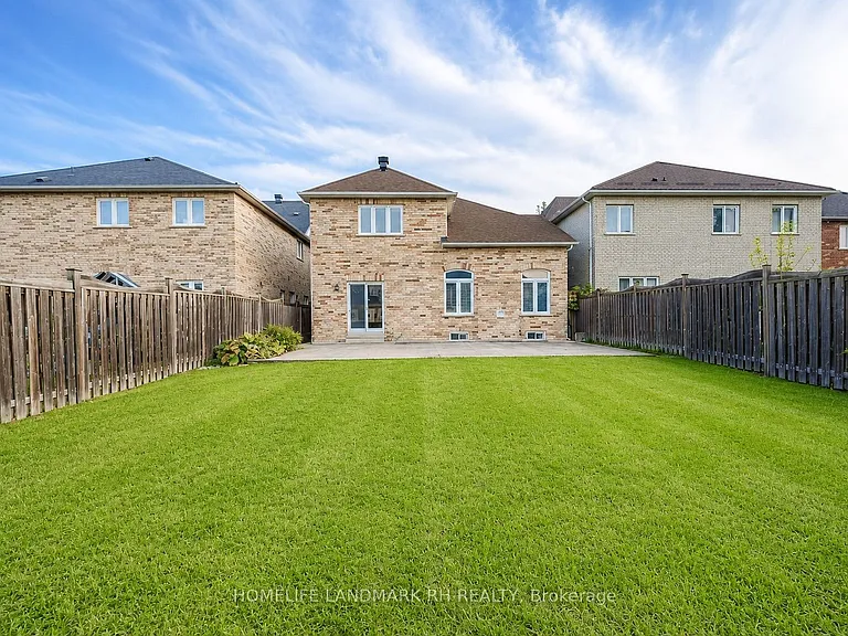 226 Helen Ave — Photo 15