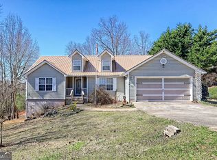 631 Shadow Mountain Ln, Cleveland, GA 30528