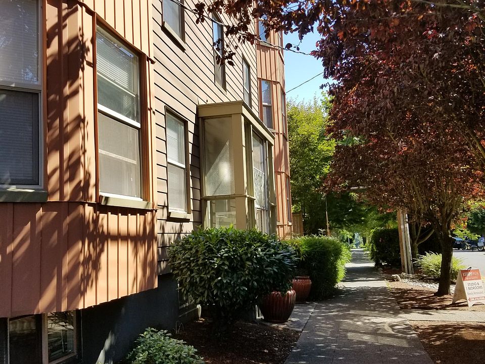 1st image of 1420 4th Ave W #B3dfca30a
