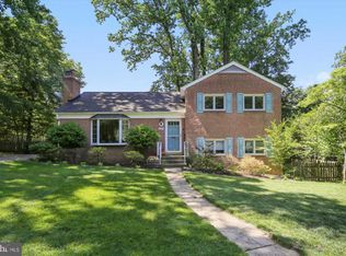 6203 Colmac Dr, Falls Church, VA 22044