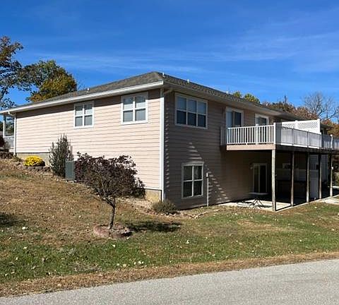 3rd image of 102 Trevino Rd #B