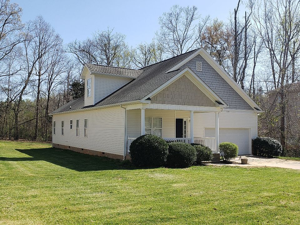 1st image of 626 Neal Dr