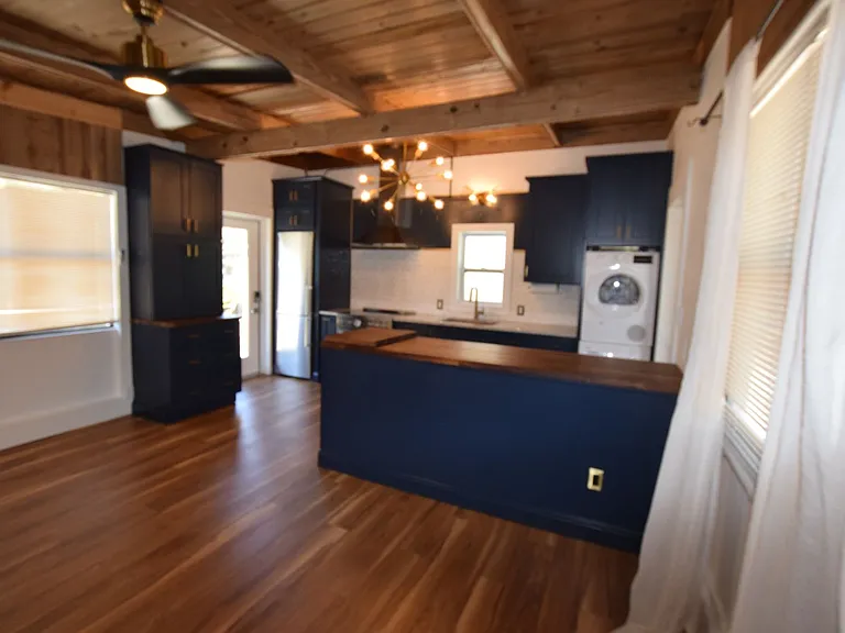 1918 Sunset Ln — Photo 14