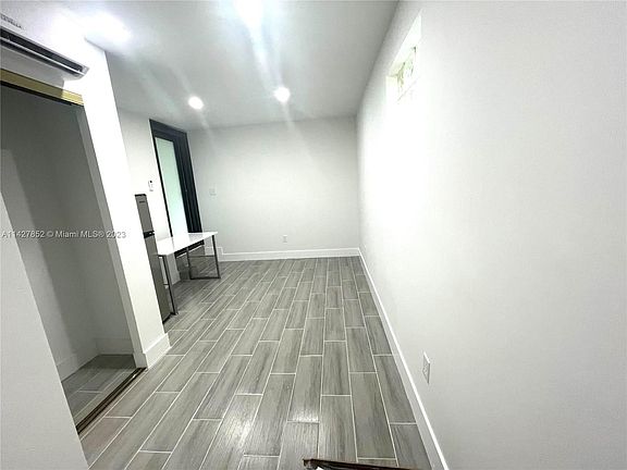 2nd image of 633 Mokena Dr