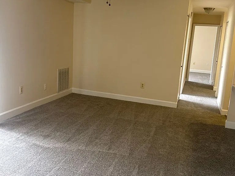 3331 Hewitt Ave #1 — Photo 9