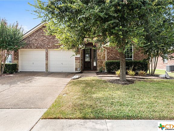 3rd image of 2709 Plantation Dr