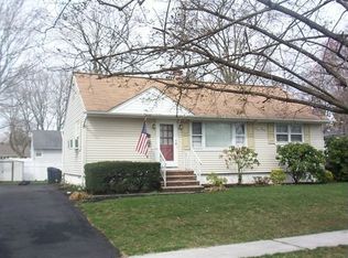 202 Olive Ave, Pompton Lakes, NJ 07442