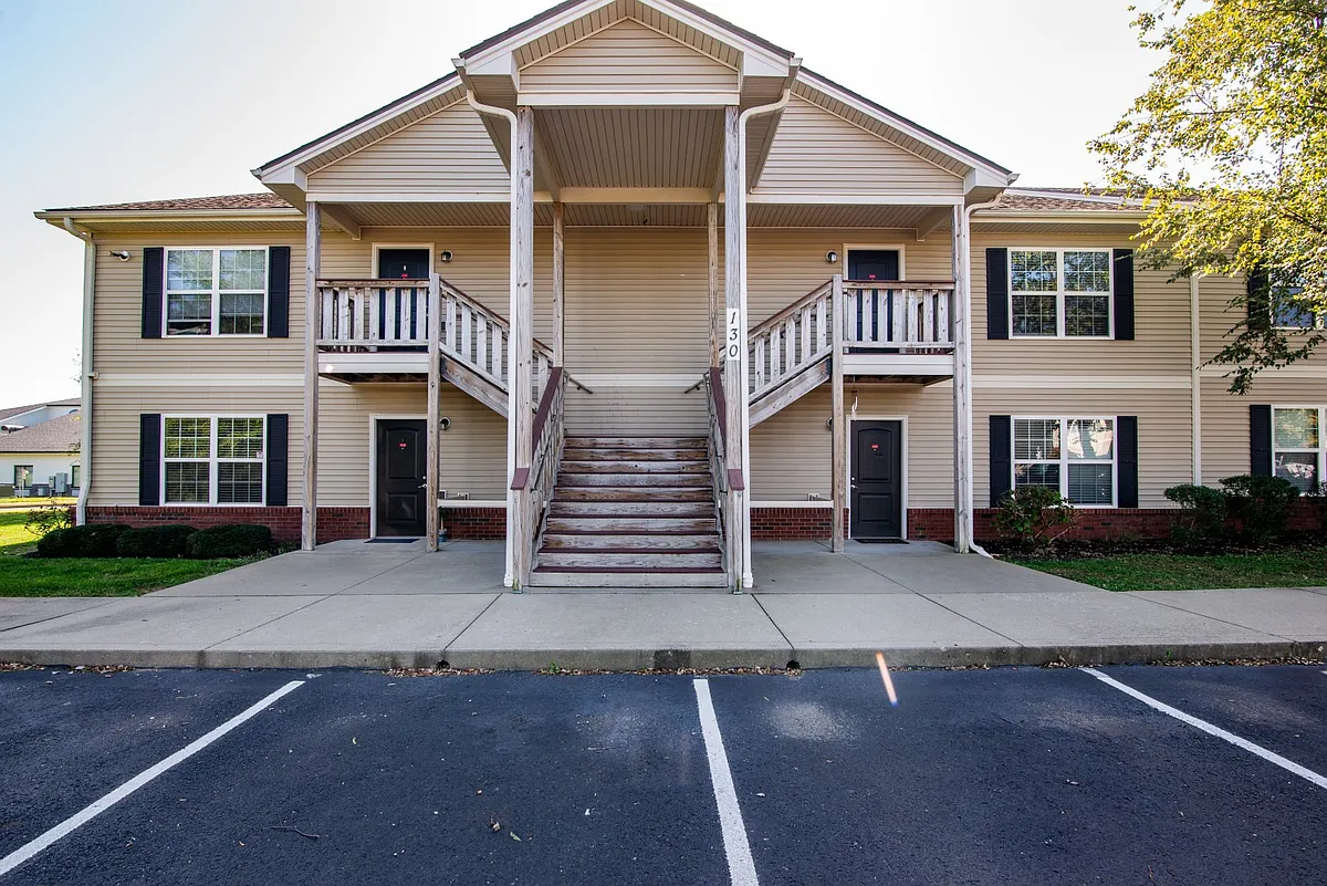 Building Photo - Cricket Ln