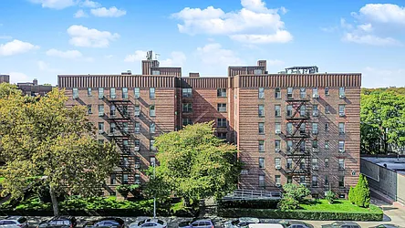 2140 Knapp Street, #4D