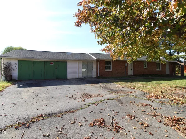 18284 Macedonia Rd, Abingdon, VA 24210