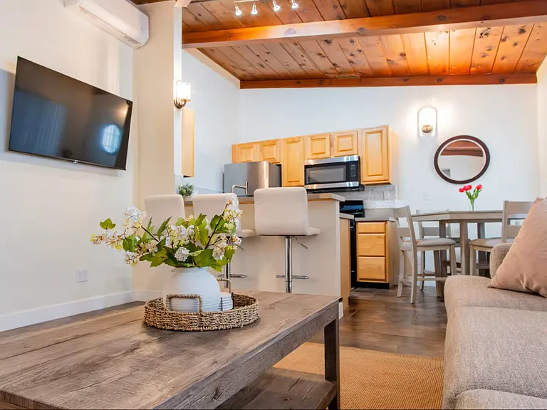 3874 Riviera Dr #3880 — Photo 10