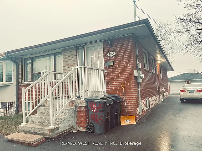 3165 Weston Rd #UPPER — Photo 2
