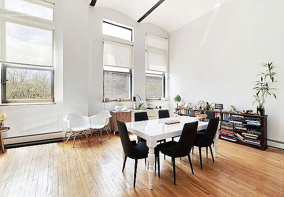 2nd image of 305 E 108th St APT 3A