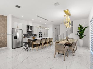 4374 NW 81st Ave, Doral, FL 33166