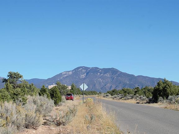 4th image of Hondo Seco Rd
