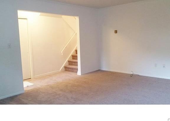 4th image of 333 Vincellette St Unit 113
