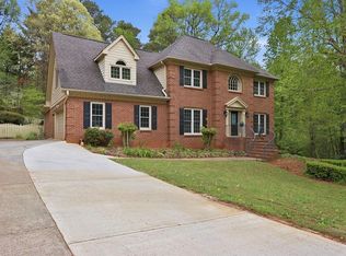 5445 Summer Cove Dr, Stone Mountain, GA 30087