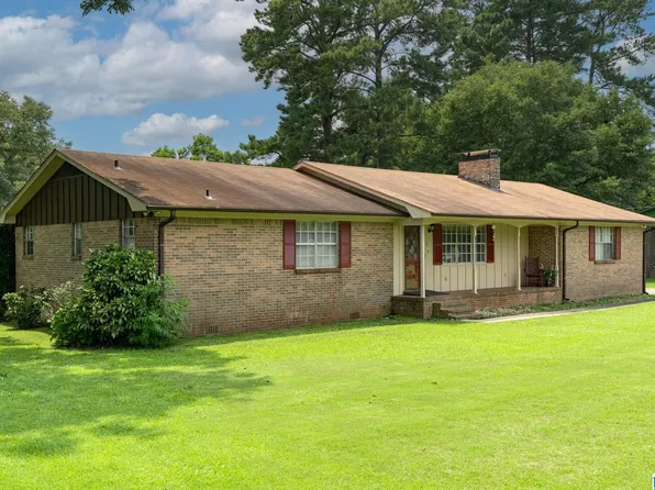 6008 Gwin Cir, Bessemer, AL 35023
