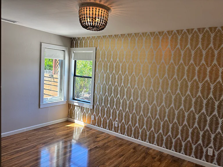 1304 Carlton Ave — Photo 17