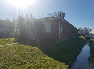 1301 L B Landry Ave, New Orleans, LA 70114