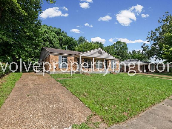2nd image of 3771 Ironwood Dr