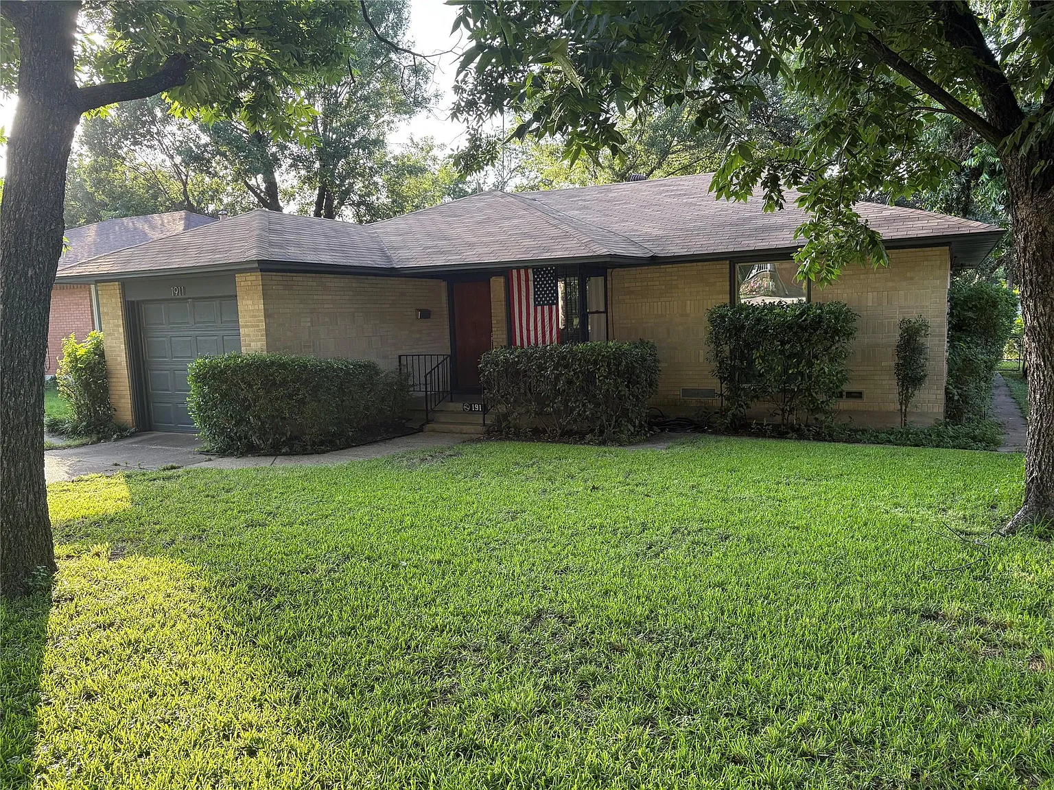 3 bed, 1532 sqft, $2,200 — Photo 1