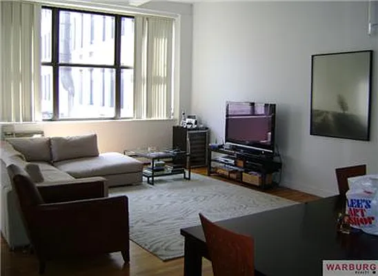 Rented by Warburg | media 13