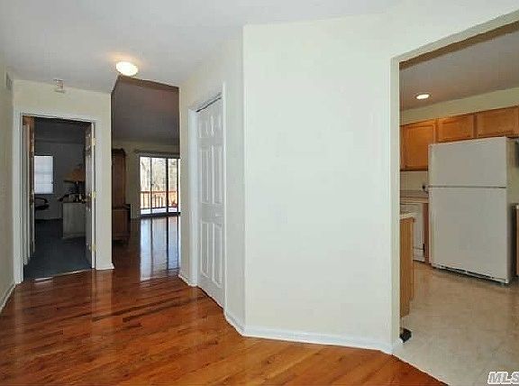 4th image of 535 Calebs Way #47