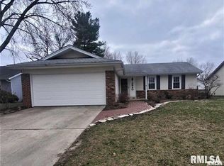 2940 Flowerbrook Ct, Springfield, IL 62702