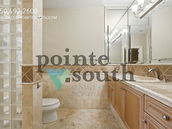 5th image of 724 Harbor Blvd Unit 101