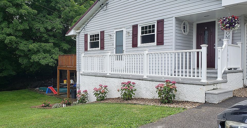 1st image of 71 Brethren Ln