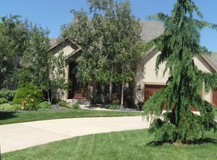 12617 Perry St, Overland Park, KS 66213
