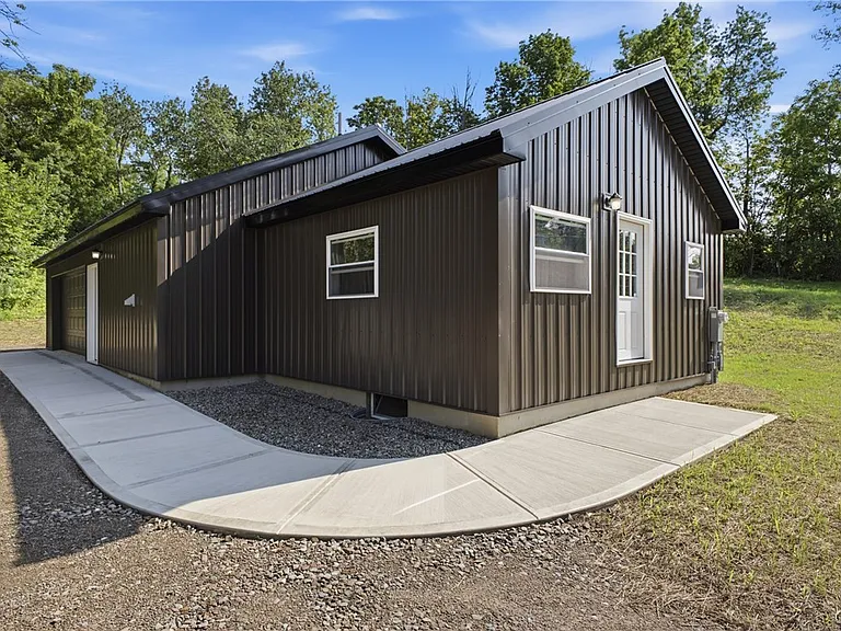 1255 County Route 9 — Photo 3