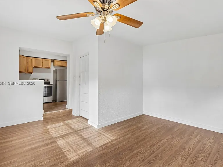 1045 NW 115th St — Photo 13