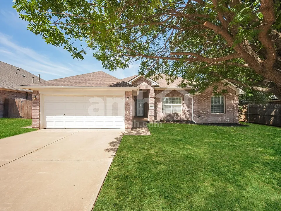 1301 NW 176th St