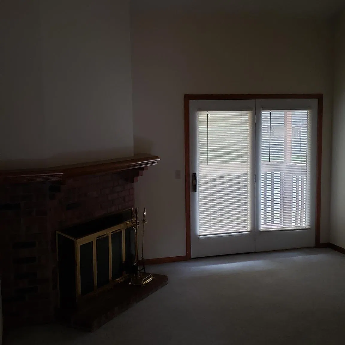 2 bed, 1000 sqft, $875 — Photo 3