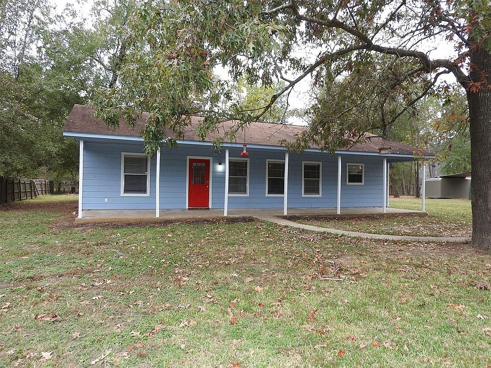 1st image of 498 Stevens Ln