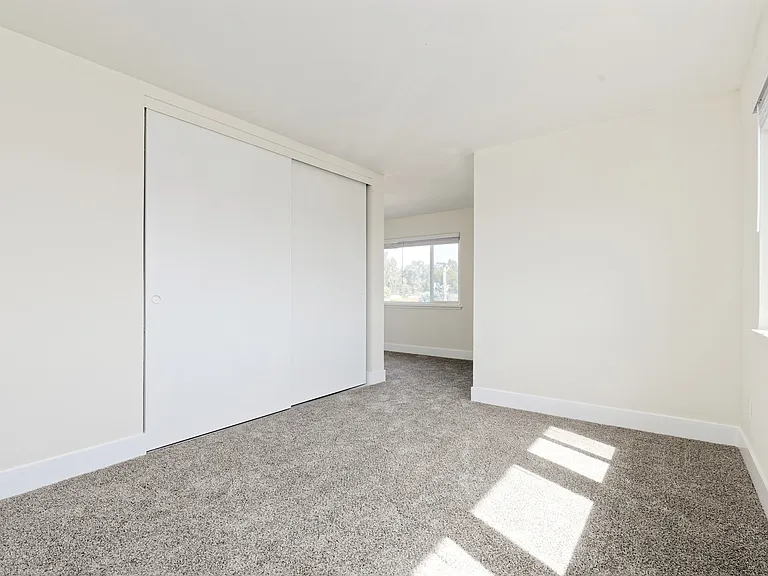 184 Callan — Photo 17